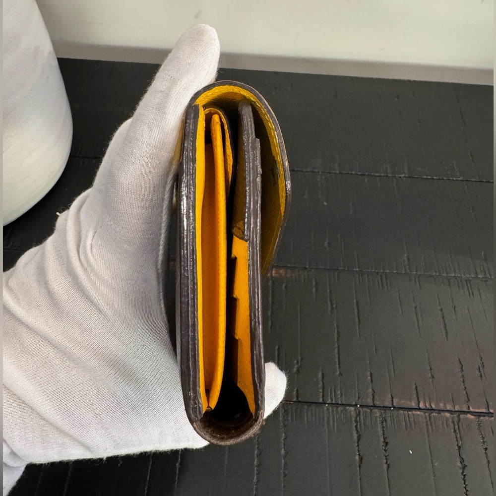 LV Long Wallet - Picture 2 of 12